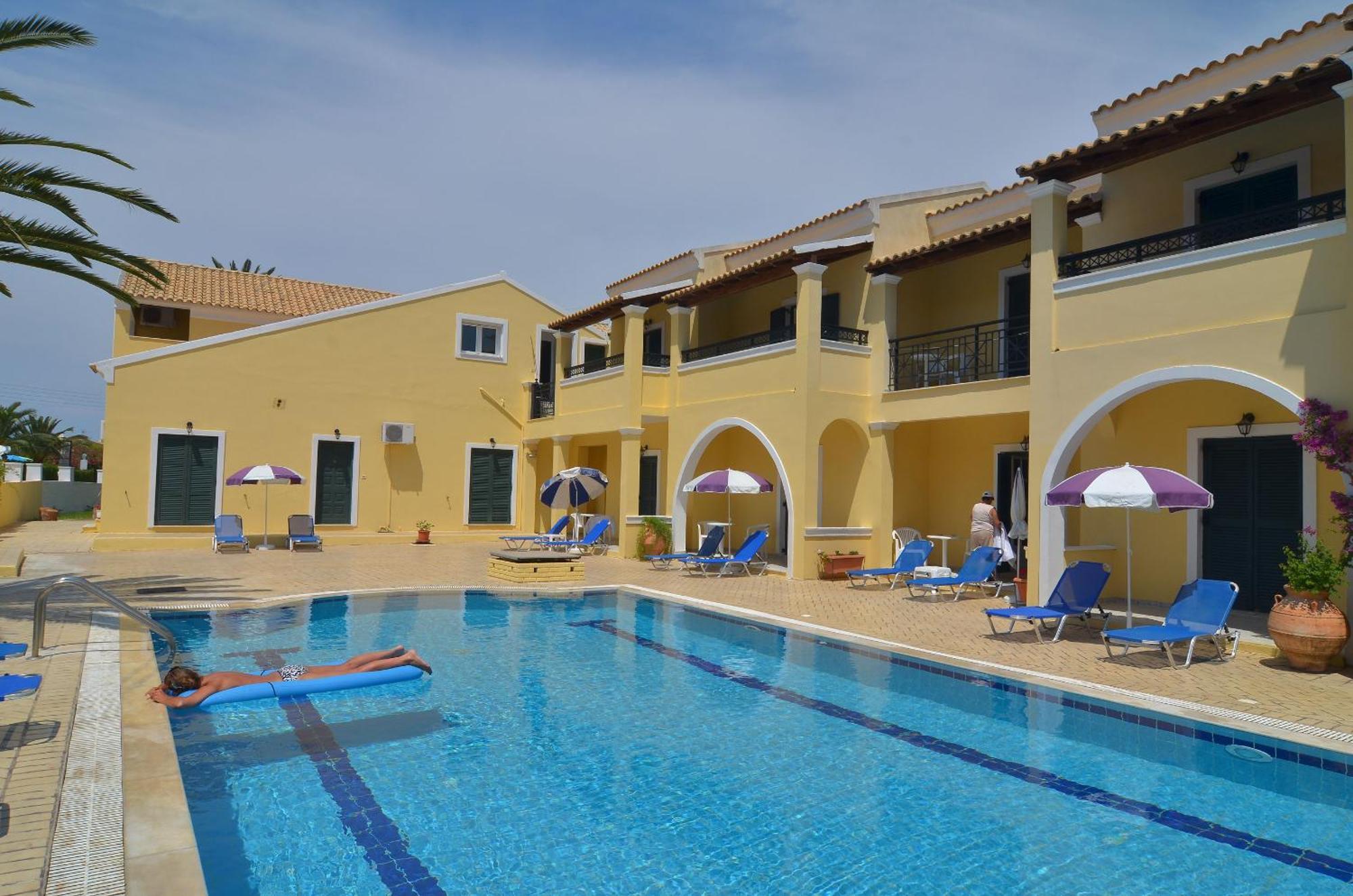 Clio Apartments Sidari  Luaran gambar