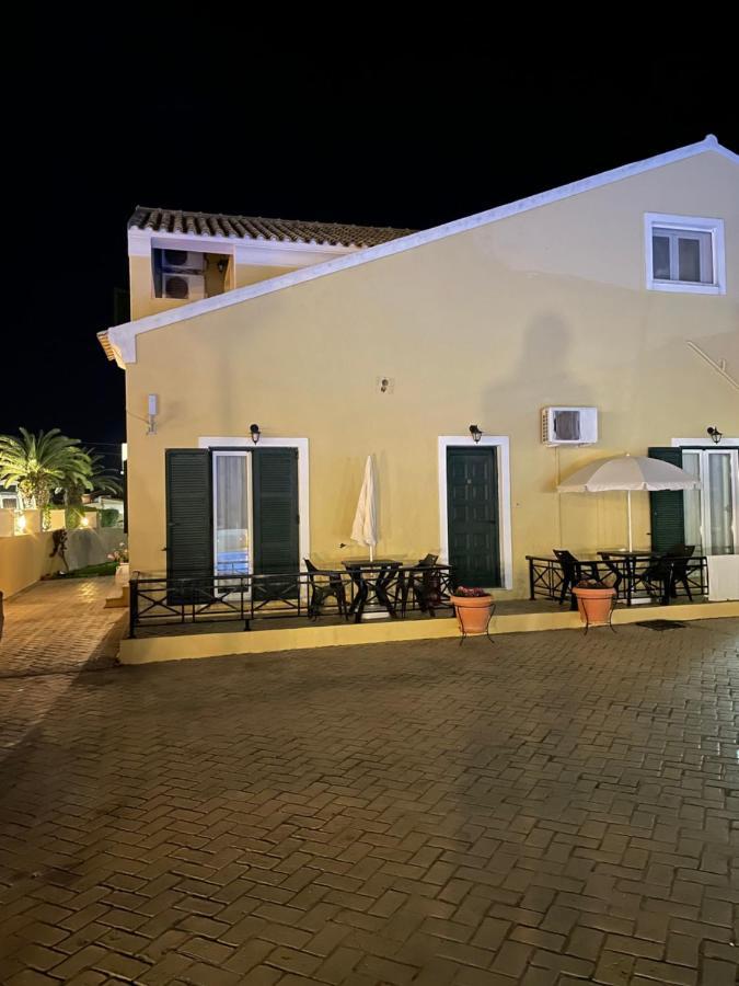 Clio Apartments Sidari  Luaran gambar