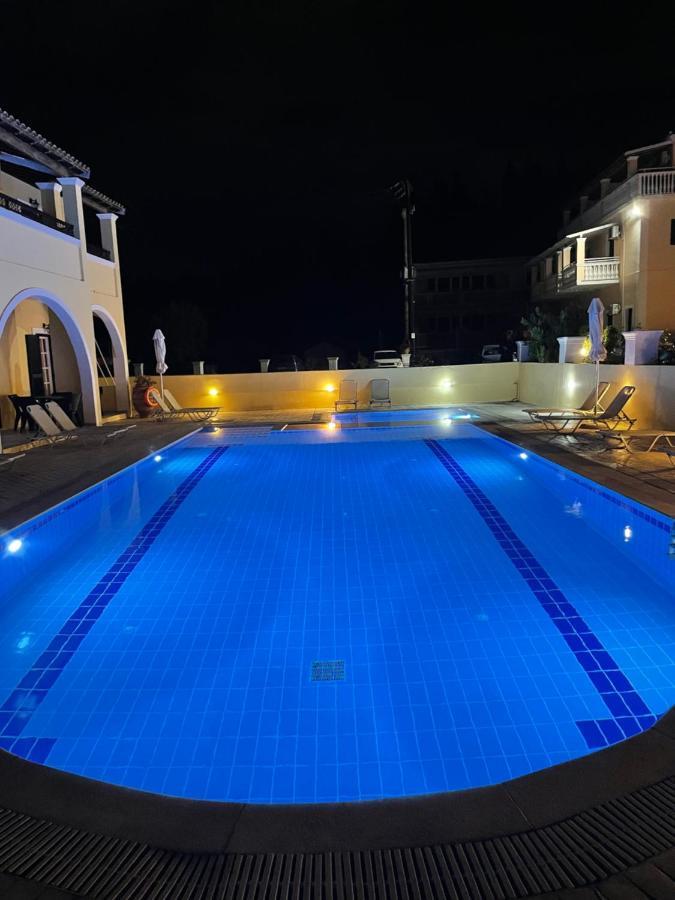 Clio Apartments Sidari  Luaran gambar